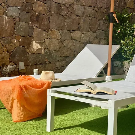 Villa Calma With Private Pool By Tenpropertiesgc
