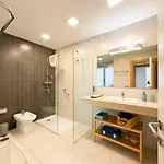 Villa Calma With Private Pool By Tenpropertiesgc
